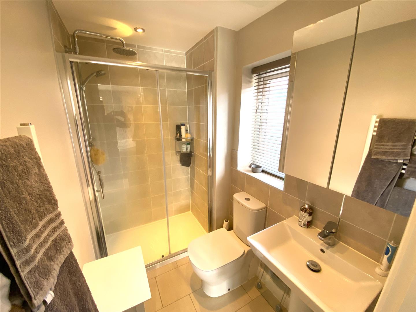 47, The Squirrels, Whitchurch, SY13 4JU Estate Agents & Auctioneers